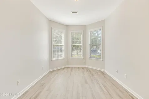 5118 Elton Drive SE Southport NC 28461