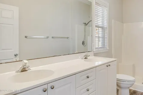 5118 Elton Drive SE Southport NC 28461