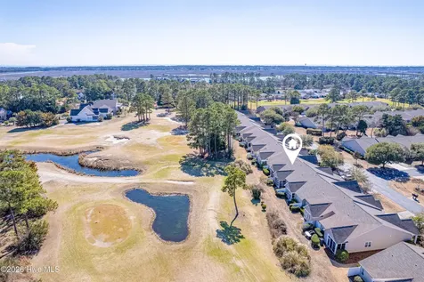 5118 Elton Drive SE Southport NC 28461