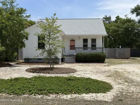 128 NW 12th Street Oak Island NC 28465