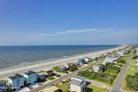 128 NW 12th Street Oak Island NC 28465