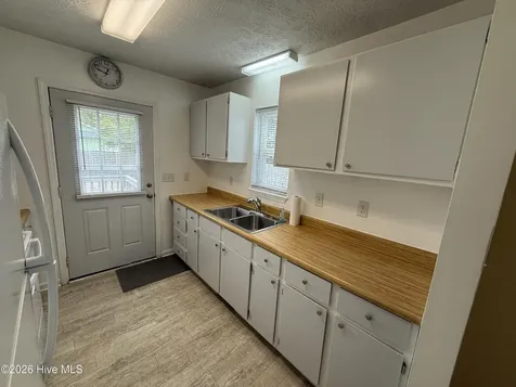 128 NW 12th Street Oak Island NC 28465