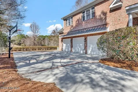 901 Sun Runner Place Wilmington NC 28405
