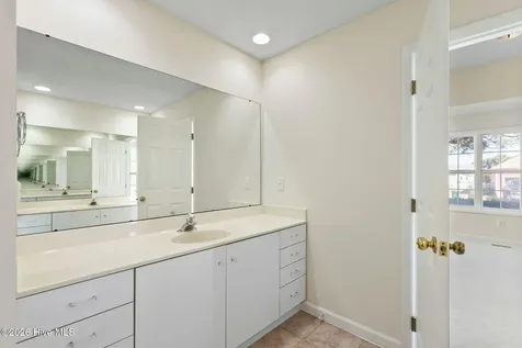 717 Settlers Lane Kure Beach NC 28449