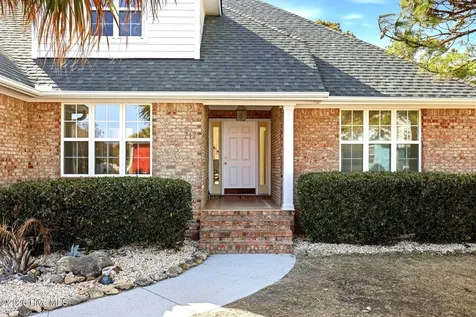 717 Settlers Lane Kure Beach NC 28449