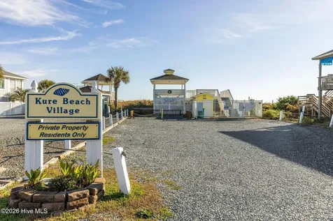 717 Settlers Lane Kure Beach NC 28449