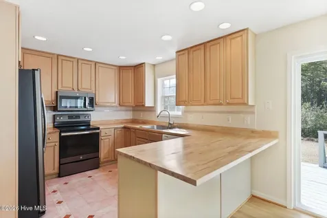 717 Settlers Lane Kure Beach NC 28449