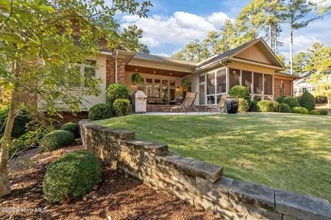 11 Whithorn Court Pinehurst NC 28374