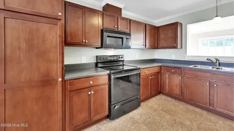 4222 Dudleys Grant Drive Winterville NC 28590