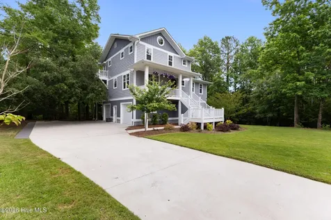 104 W High Bluff Drive Hampstead NC 28443
