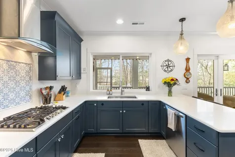 104 W High Bluff Drive Hampstead NC 28443