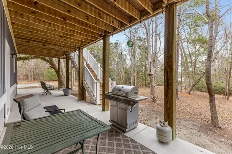 104 W High Bluff Drive Hampstead NC 28443