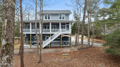 104 W High Bluff Drive Hampstead NC 28443