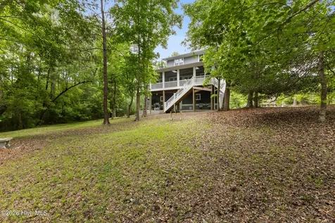 104 W High Bluff Drive Hampstead NC 28443
