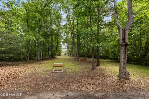 104 W High Bluff Drive Hampstead NC 28443
