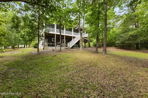 104 W High Bluff Drive Hampstead NC 28443