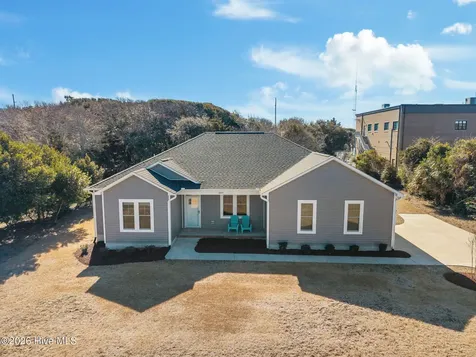 309 Pine Knoll Circle Pine Knoll Shores NC 28512