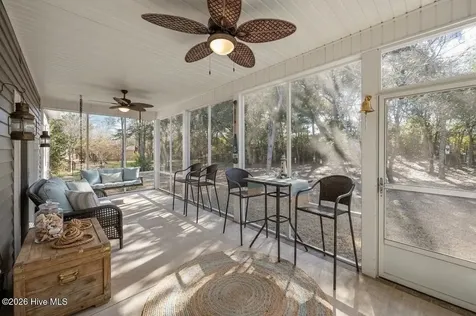309 Pine Knoll Circle Pine Knoll Shores NC 28512