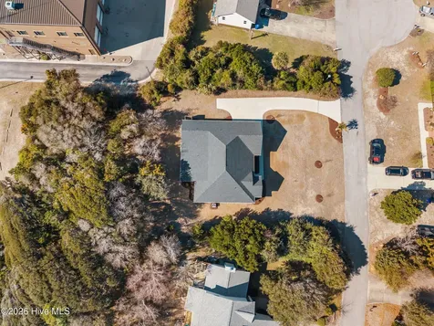 309 Pine Knoll Circle Pine Knoll Shores NC 28512