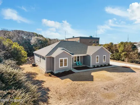 309 Pine Knoll Circle Pine Knoll Shores NC 28512