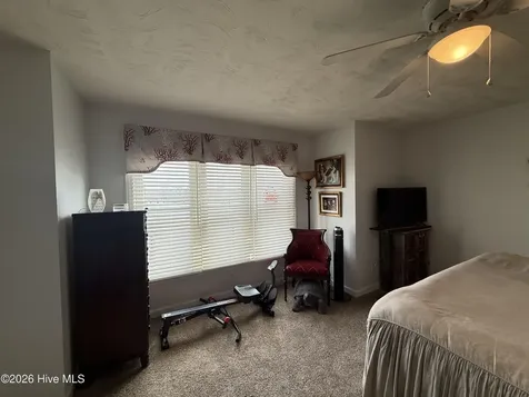 103 Continental Drive Elizabeth City NC 27909