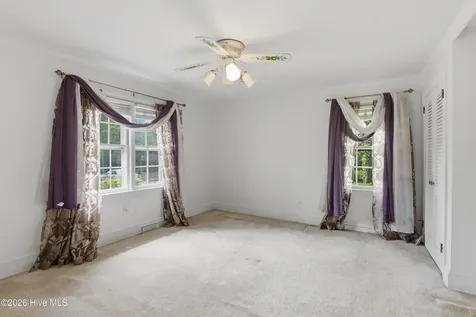 1423 Greenville Boulevard SE Greenville NC 27858