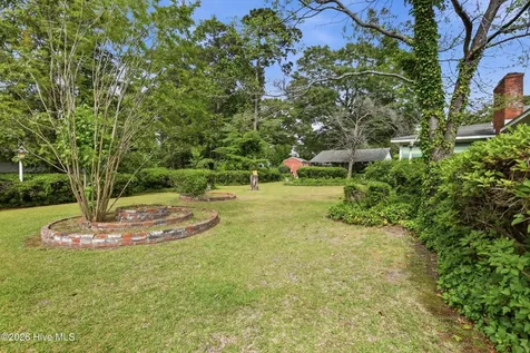 1423 Greenville Boulevard SE Greenville NC 27858