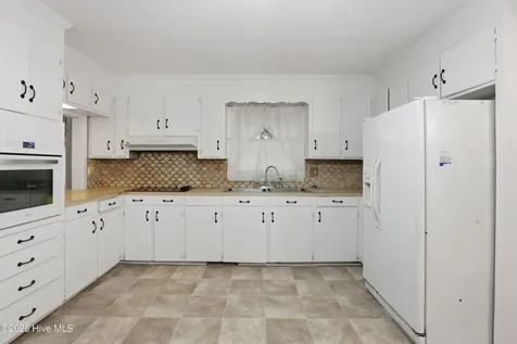 1423 Greenville Boulevard SE Greenville NC 27858