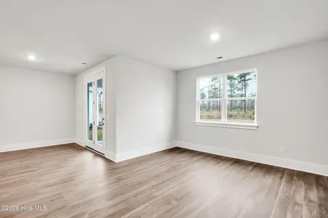 2047 Cypress Hill Drive Bolivia NC 28422