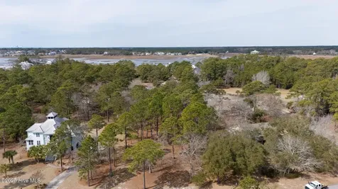 3979 Southpointe Drive SE Southport NC 28461