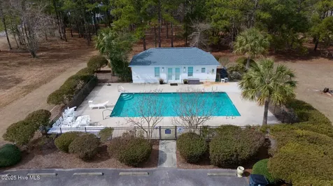 3979 Southpointe Drive SE Southport NC 28461