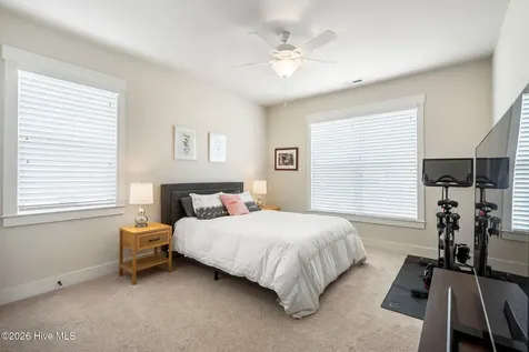 1062 Anchors Bend Way Wilmington NC 28411