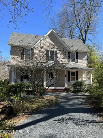 145 E Vermont Avenue Southern Pines NC 28387