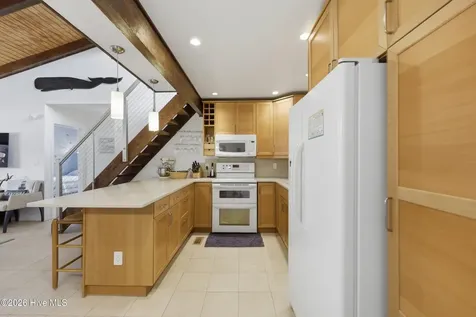 125 Seabreeze Drive Duck NC 27949