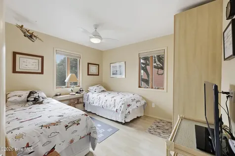 125 Seabreeze Drive Duck NC 27949