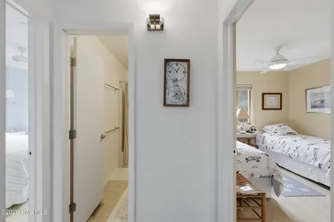 125 Seabreeze Drive Duck NC 27949