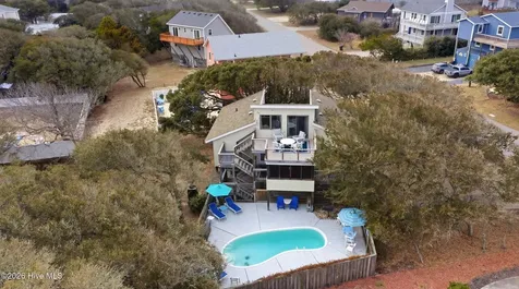 125 Seabreeze Drive Duck NC 27949