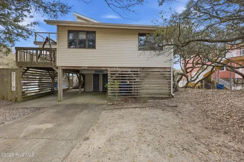 125 Seabreeze Drive Duck NC 27949