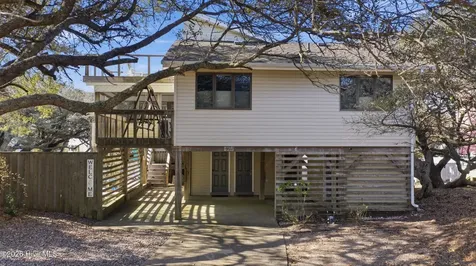 125 Seabreeze Drive Duck NC 27949