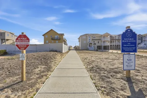 125 Seabreeze Drive Duck NC 27949