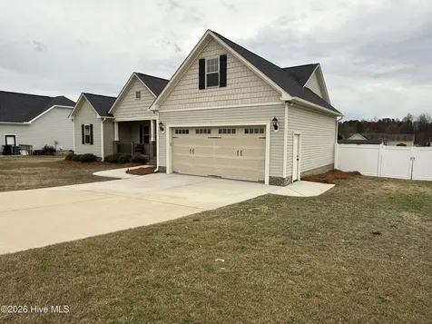 41 Clipper Lane Smithfield NC 27577