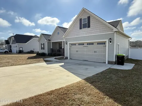 41 Clipper Lane Smithfield NC 27577