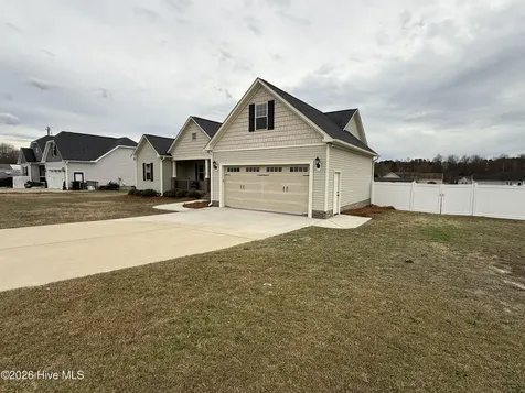 41 Clipper Lane Smithfield NC 27577
