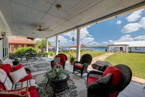 753 S Horsepen Drive Harrells NC 28444