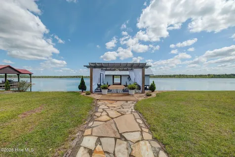 753 S Horsepen Drive Harrells NC 28444