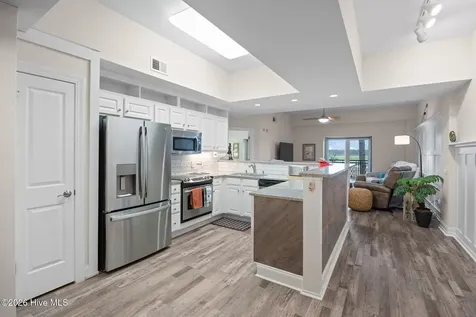 4100 Marsh Grove Lane Southport NC 28461