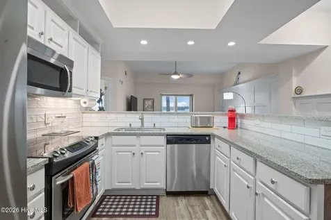 4100 Marsh Grove Lane Southport NC 28461