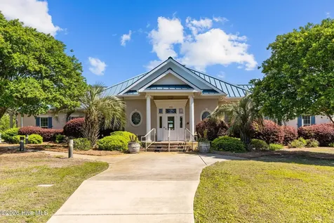 4100 Marsh Grove Lane Southport NC 28461