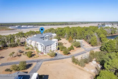 4100 Marsh Grove Lane Southport NC 28461