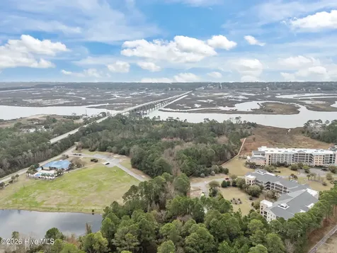 4100 Marsh Grove Lane Southport NC 28461